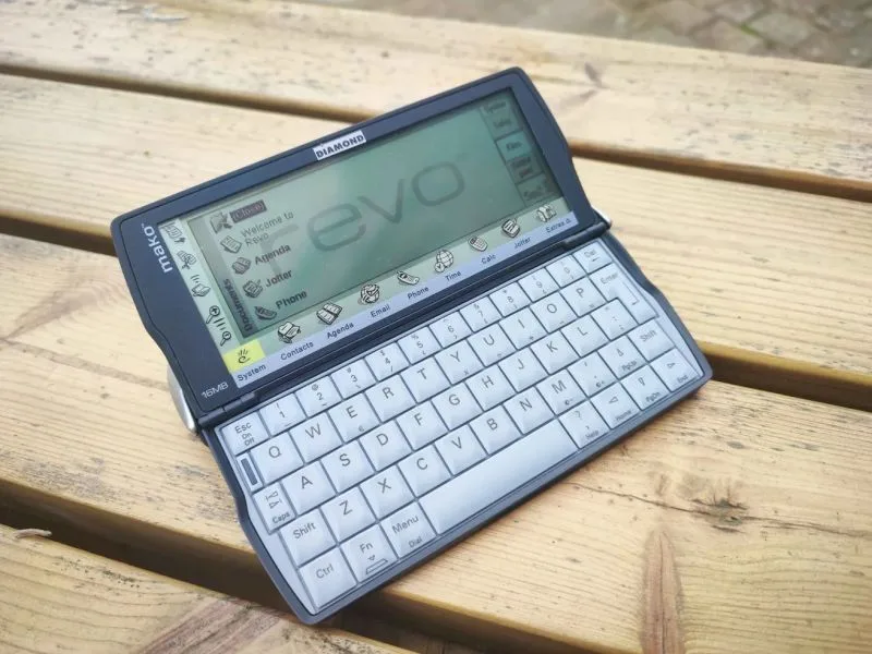 Quando l'hardware aveva carattere, dallo Psion Series 5 al Gemini PDA